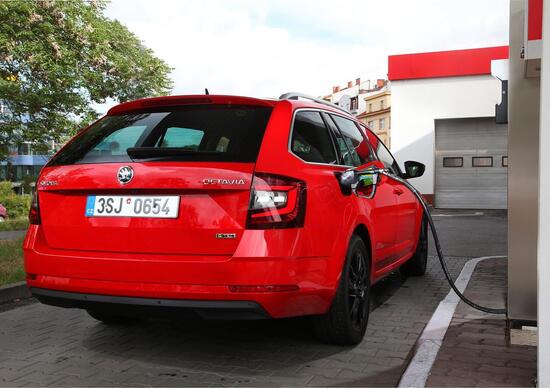 Gruppo Volkswagen, marcia indietro sul metano: «Il mercato non cresce» Gruppo Volkswagen, marcia indietro sul metano: «Il mercato non cresce»