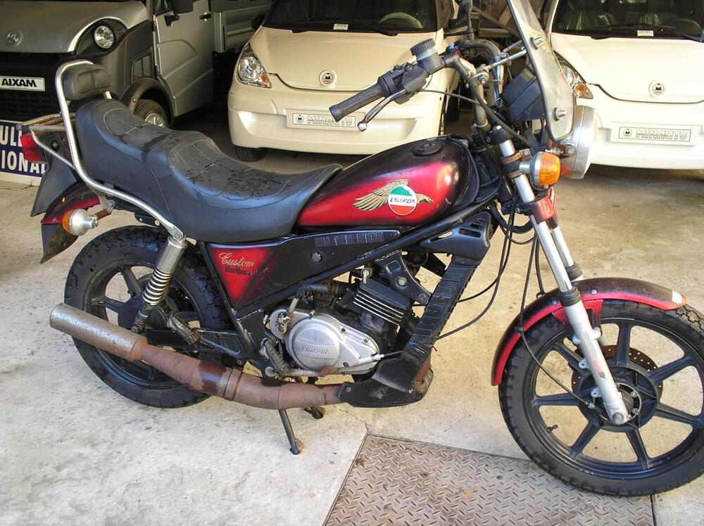 Vendo Laverda custom cu 125  ride  d epoca a Vezza d Alba 