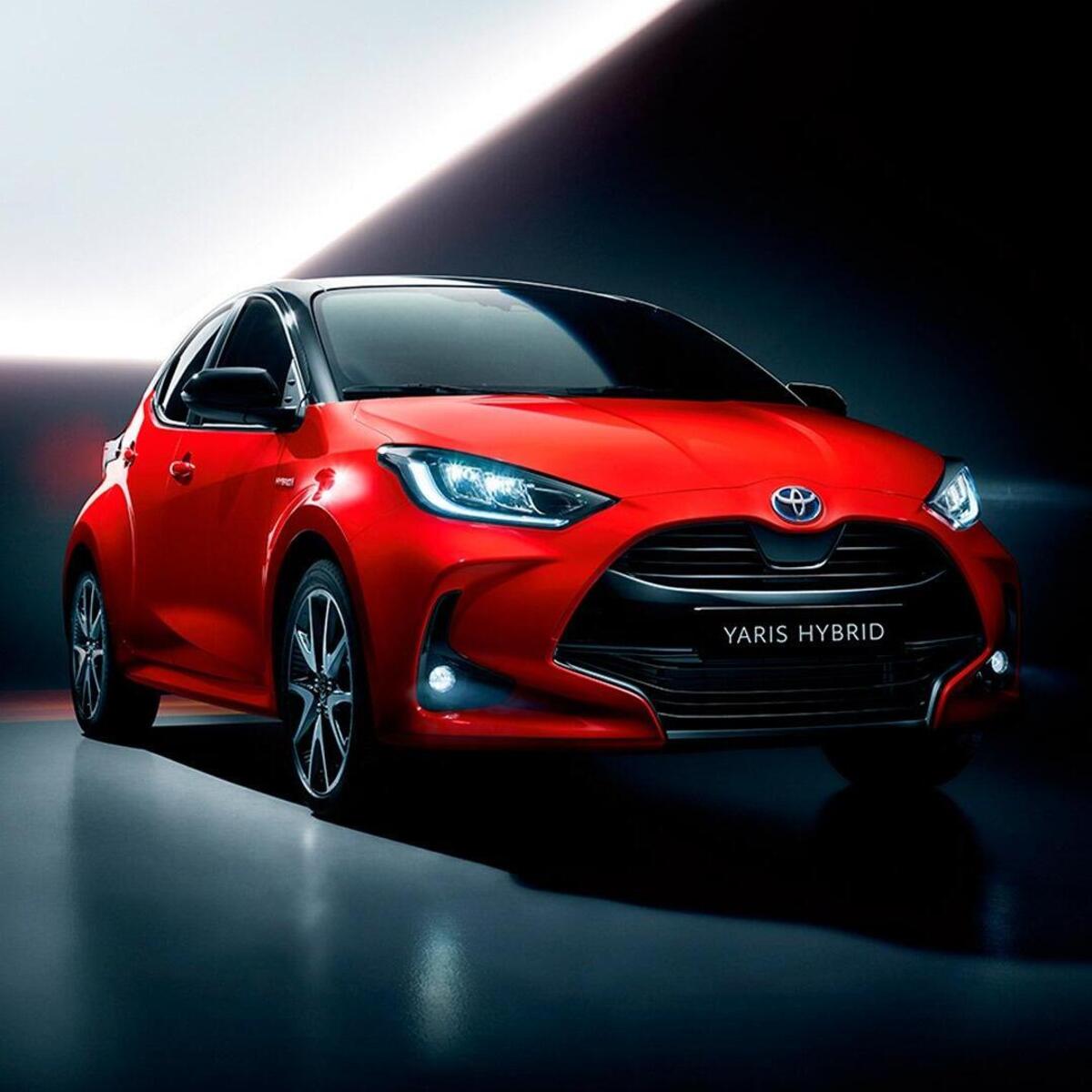 Toyota Yaris Hybrid - Prove - Automoto.it