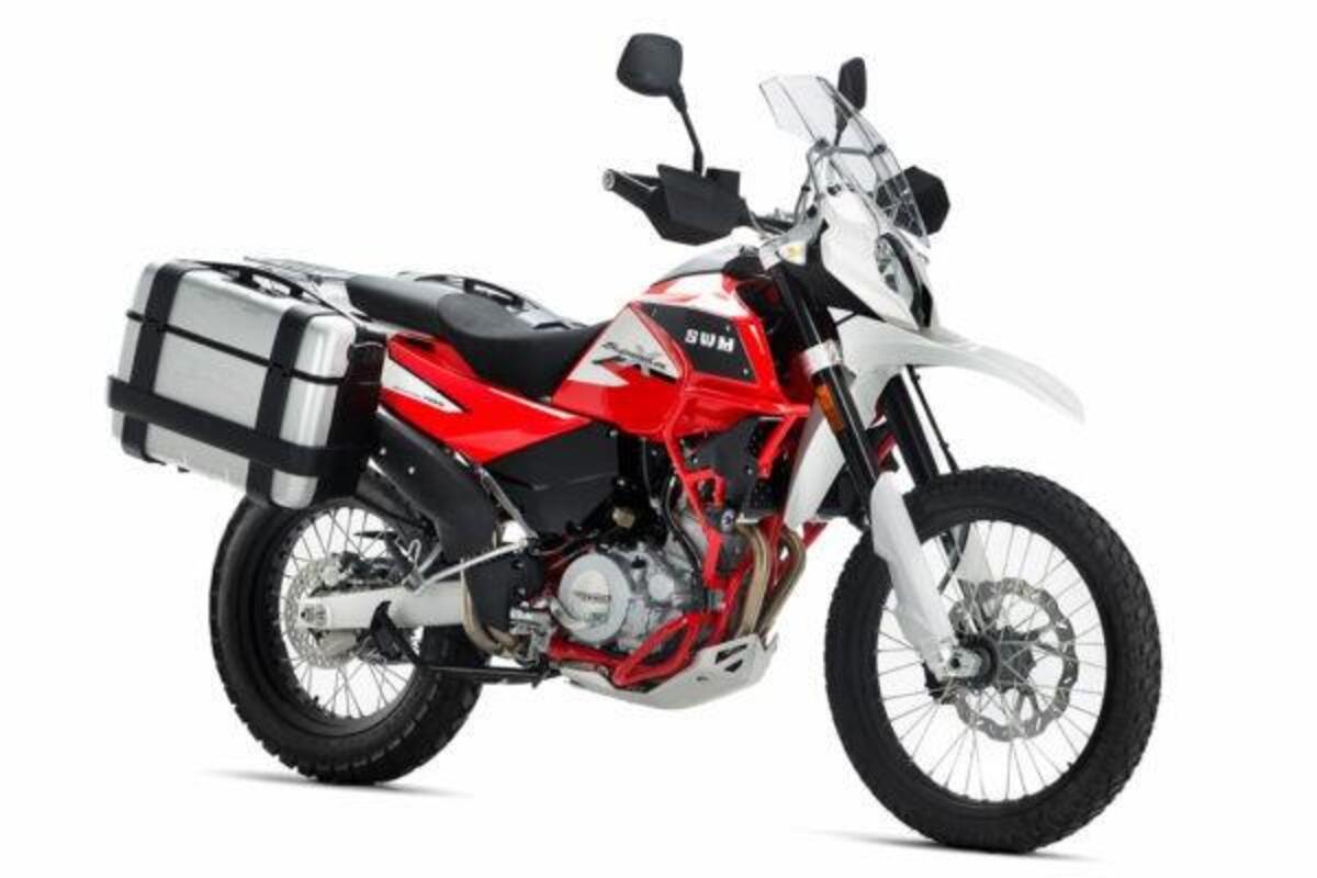 swm-superdual-600-x-2018-20-prezzo-e-scheda-tecnica-moto-it