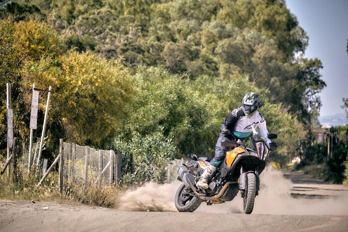 pirelli scorpion rally str duke 390