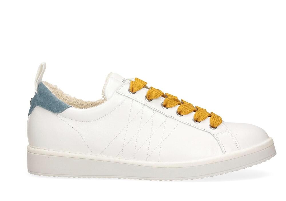 Le migliori sneakers bianche per l'estate - mowmag.com