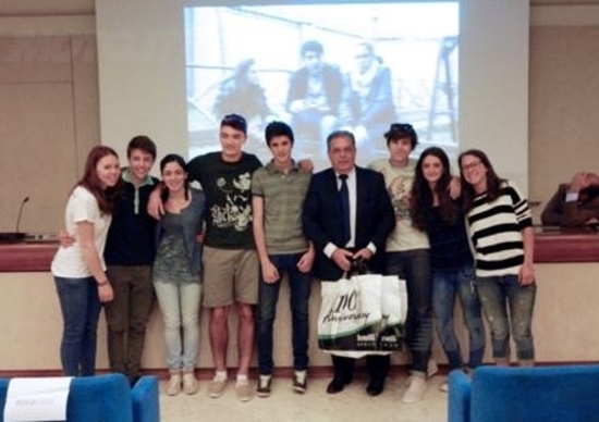 Benelli 100 e lode: premiati i ragazzi che hanno partecipato al concorso Benelli 100 e lode: premiati i ragazzi che hanno partecipato al concorso