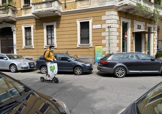 Pronti a ripartire: ecco come possiamo andare in moto. Autocerficazione addio, ma solo nei confini regionali - IN AGGIORNAMENTO Pronti a ripartire: ecco come possiamo andare in moto. Autocerficazione addio, ma solo nei confini regionali - IN AGGIORNAMENTO