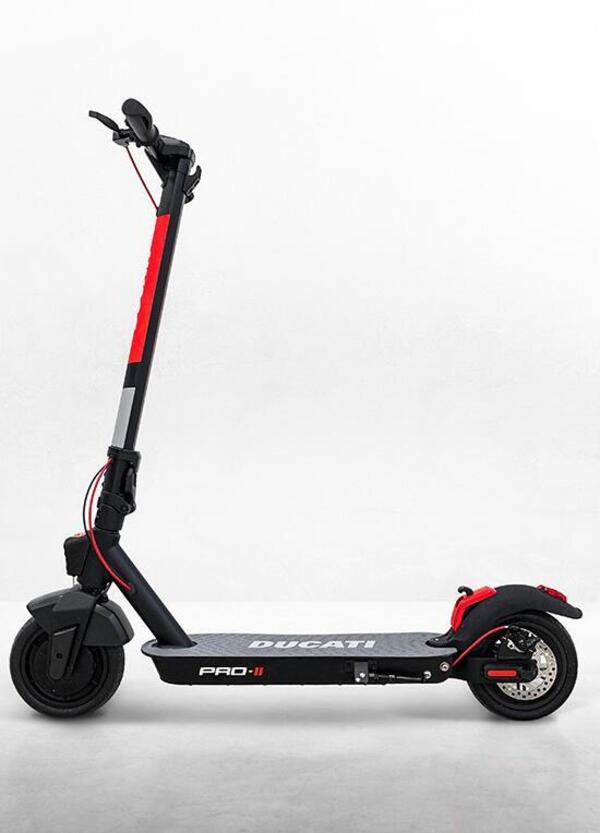 Ducati firma una nuova linea di micromobilità elettrica