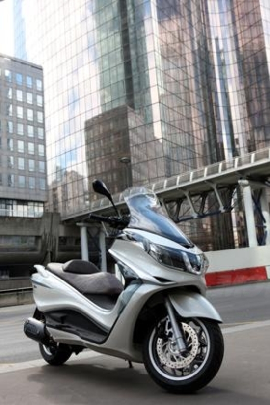 Promozioni. Supervalutazione dell'usato per l'acquisto del nuovo Piaggio X10 Promozioni. Supervalutazione dell'usato per l'acquisto del nuovo Piaggio X10