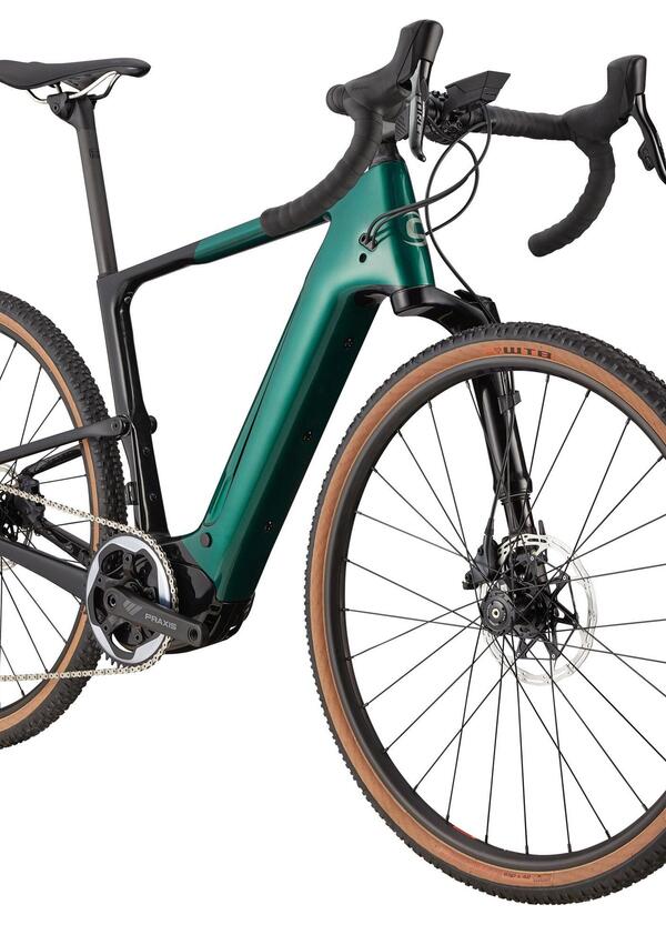 Cannondale Topstone Neo Carbon e la Topstone Neo Carbon Lefty. Virata gravel