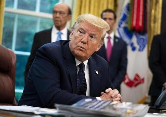 Negli USA 24 stati contro Trump e l’allentamento delle norme sulle emissioni Negli USA 24 stati contro Trump e l’allentamento delle norme sulle emissioni