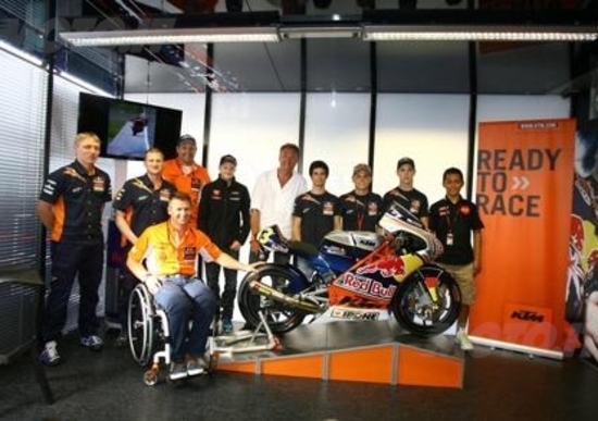KTM presenta il progetto Moto3 2013 KTM presenta il progetto Moto3 2013