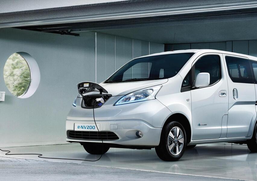 Nissan E-NV200 Evalia - PromoAuto