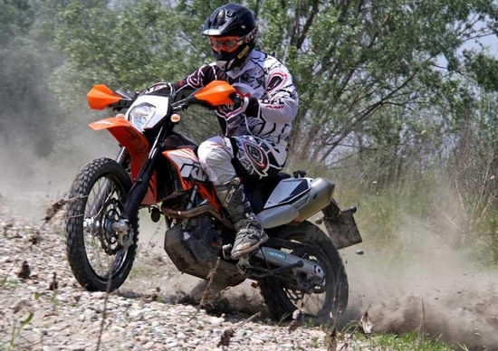 KTM 690 Enduro R KTM 690 Enduro R
