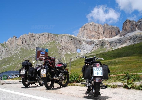 Al Grossglockner con due Moto Guzzi V 500 e una Gilera VL 500 Al Grossglockner con due Moto Guzzi V 500 e una Gilera VL 500