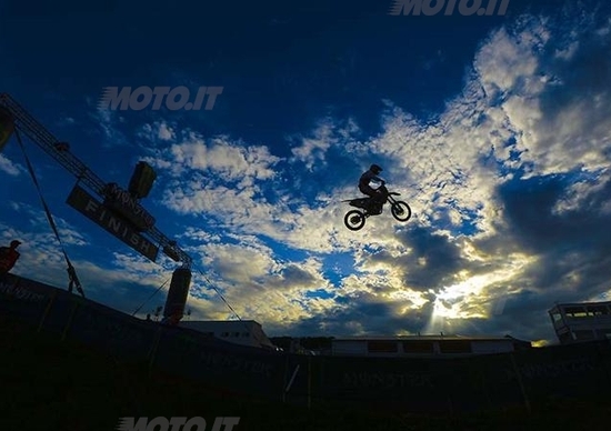 Motocross. Le foto più spettacolari del GP del Regno Unito Motocross. Le foto più spettacolari del GP del Regno Unito