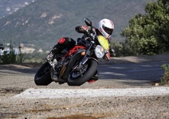 Dark Dog Moto Tour, il rally stradale più lungo del mondo Dark Dog Moto Tour, il rally stradale più lungo del mondo
