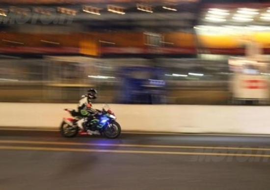Una notte a Le Mans per la 24 Heurs Moto Una notte a Le Mans per la 24 Heurs Moto