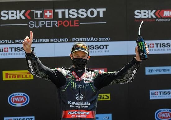 Superbike a Portimao, Gara 2: Rea vince e prende la testa del Mondiale Superbike a Portimao, Gara 2: Rea vince e prende la testa del Mondiale