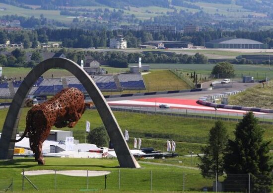 Orari TV MotoGP 2020. GP d'Austria a Spielberg su SKY, Dazn e TV8 Orari TV MotoGP 2020. GP d'Austria a Spielberg su SKY, Dazn e TV8