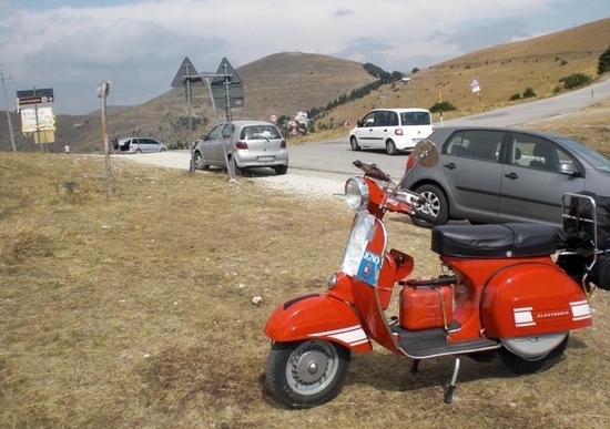 Raid dei due Mari in Vespa Raid dei due Mari in Vespa