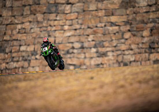 SBK 2020, GP di Aragona. A Jonathan Rea la Superpole Race al Motorland SBK 2020, GP di Aragona. A Jonathan Rea la Superpole Race al Motorland