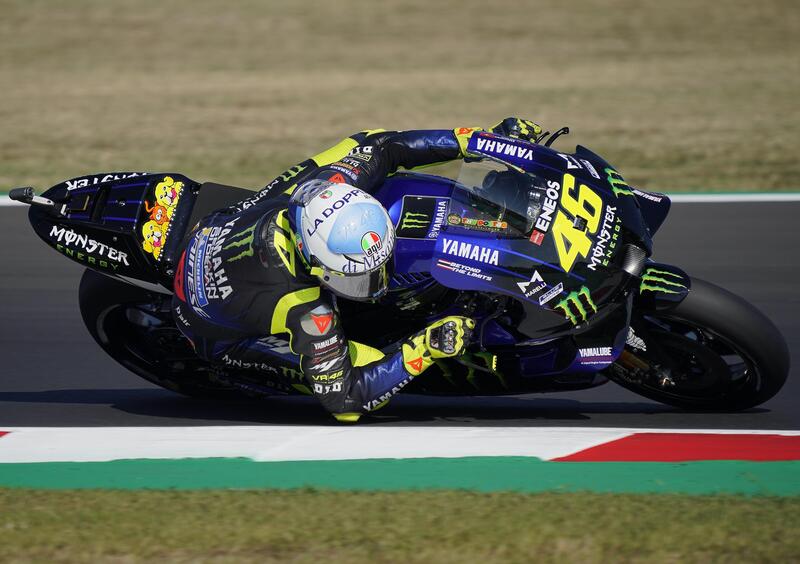 Motogp 2020 Il Casco Di Valentino Rossi Al Gp Di San Marino E Della Riviera Di Rimini Gallery Motogp Moto It