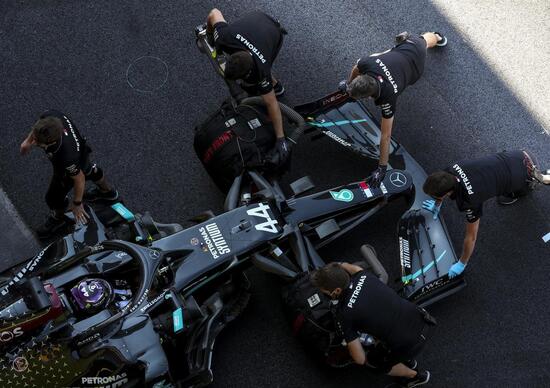 F1, Eddie Jordan spara la bomba: Mercedes rilevata da Ineos? F1, Eddie Jordan spara la bomba: Mercedes rilevata da Ineos?
