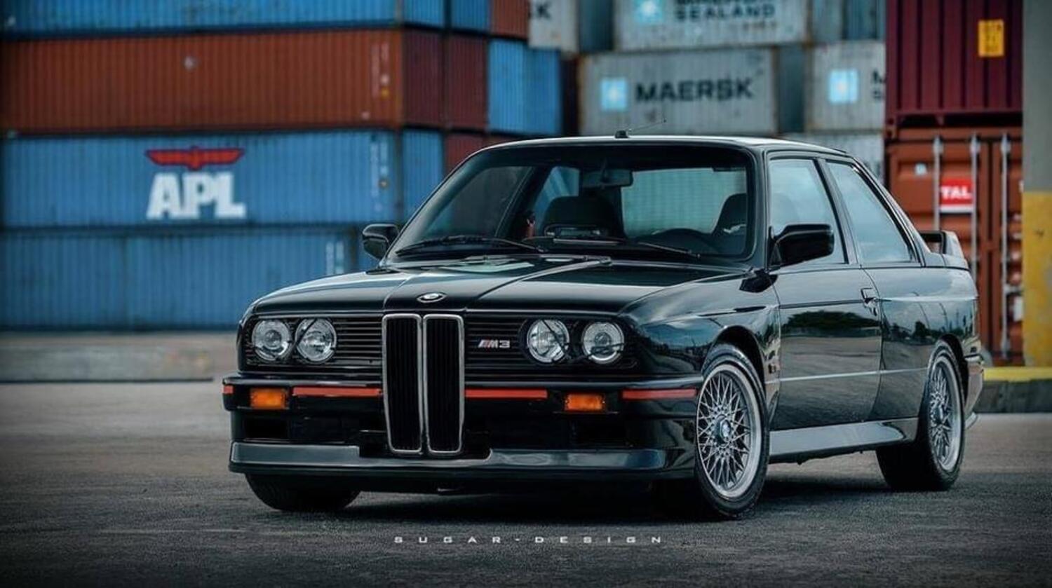 Dal mito per pochi della 328 uso gara, Alle M3 / M4 un po' tamarre: doppio rene BMW nuovo ma vecchio