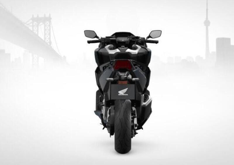 honda forza 750 scheda tecnica