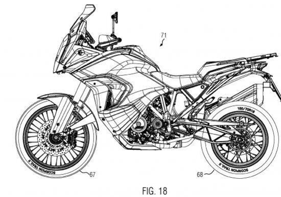 KTM 1290 Super Adventure S e R 2021: serbatoio basso confermato dal brevetto (AGGIORNATO) KTM 1290 Super Adventure S e R 2021: serbatoio basso confermato dal brevetto (AGGIORNATO)