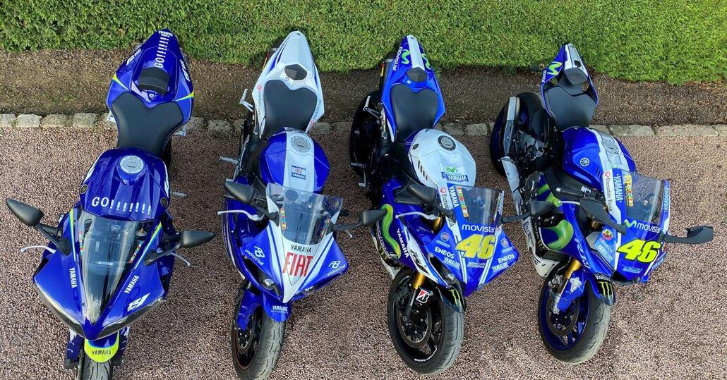 Quattro Yamaha YZF-R1 Rossi replica all'asta
