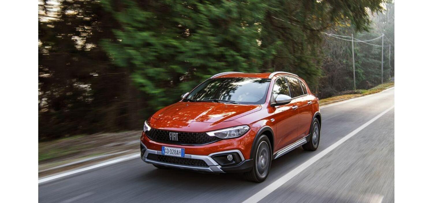 Fiat Tipo Cross: così la Tipo diventa un po' SUV