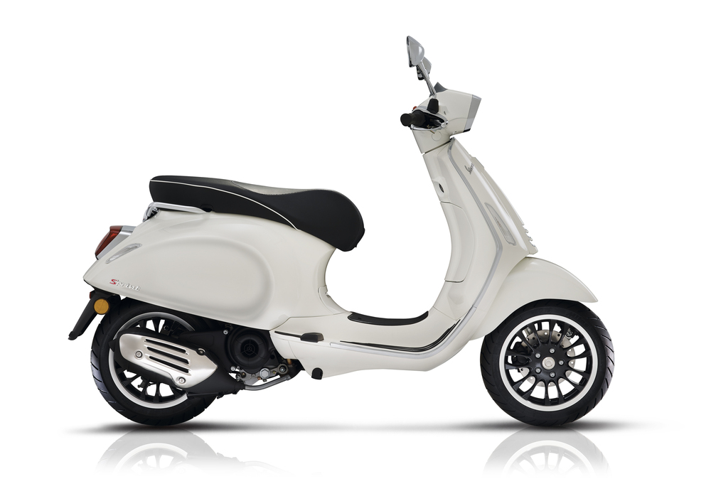 Vespa Sprint 50 4t 3v 2021 22 Prezzo E Scheda Tecnica Motoit 0603