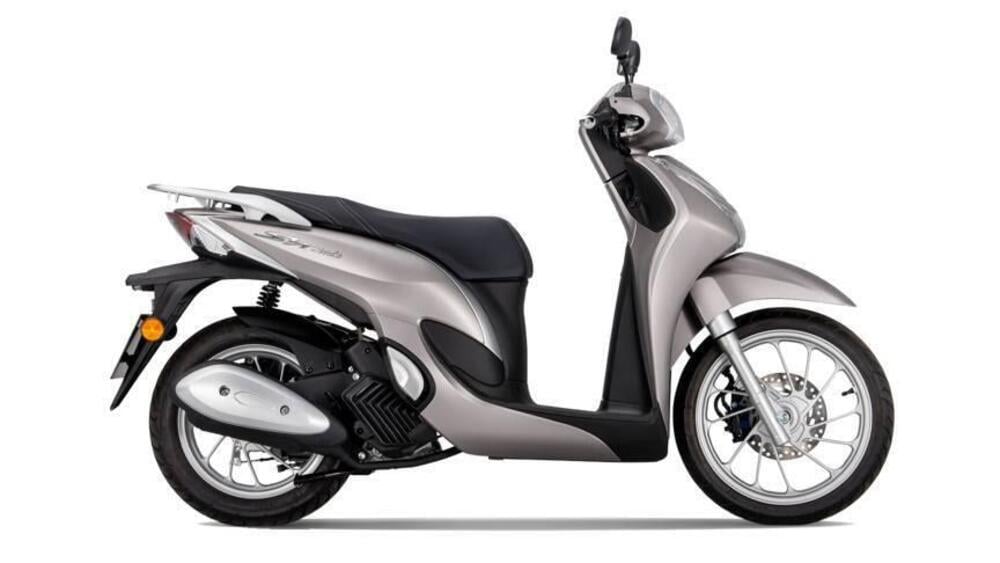 Vendo Honda SH 125 Mode (2021) nuova a Cecina (codice 7158616) - Moto.it