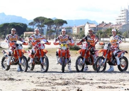 Acerbis protagonista nel Mondiale Enduro 2013 Acerbis protagonista nel Mondiale Enduro 2013