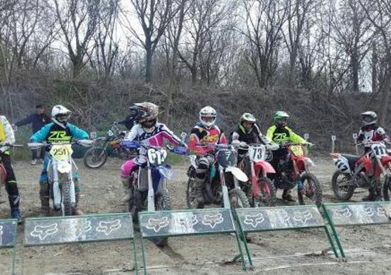 Tutti in pista con i cinquantini truccati! Noi ci saremo Tutti in pista con i cinquantini truccati! Noi ci saremo