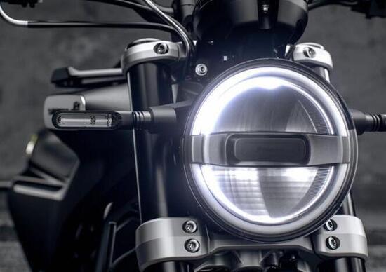 Nuovo teaser Husqvarna: Svartpilen 125 in arrivo? Nuovo teaser Husqvarna: Svartpilen 125 in arrivo?