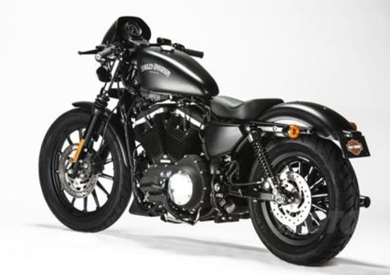 Harley-Davidson Iron 883 Special Edition S, the Black Beauty Harley-Davidson Iron 883 Special Edition S, the Black Beauty
