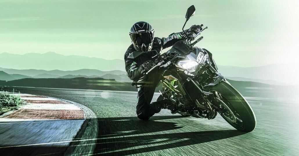 Kawasaki Z900 e BMW R1250GS sono le moto più vendute in Spagna