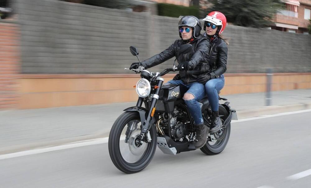 rieju scrambler 125 century