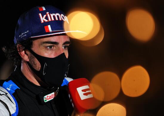 F1, GP Bahrain 2021, Alonso e il ritiro... per colpa di un panino F1, GP Bahrain 2021, Alonso e il ritiro... per colpa di un panino