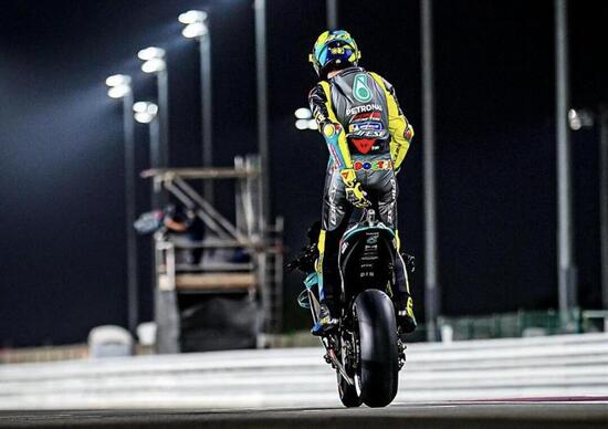 MotoGP. Valentino Rossi risponde a Marco Lucchinelli. A muso duro MotoGP. Valentino Rossi risponde a Marco Lucchinelli. A muso duro