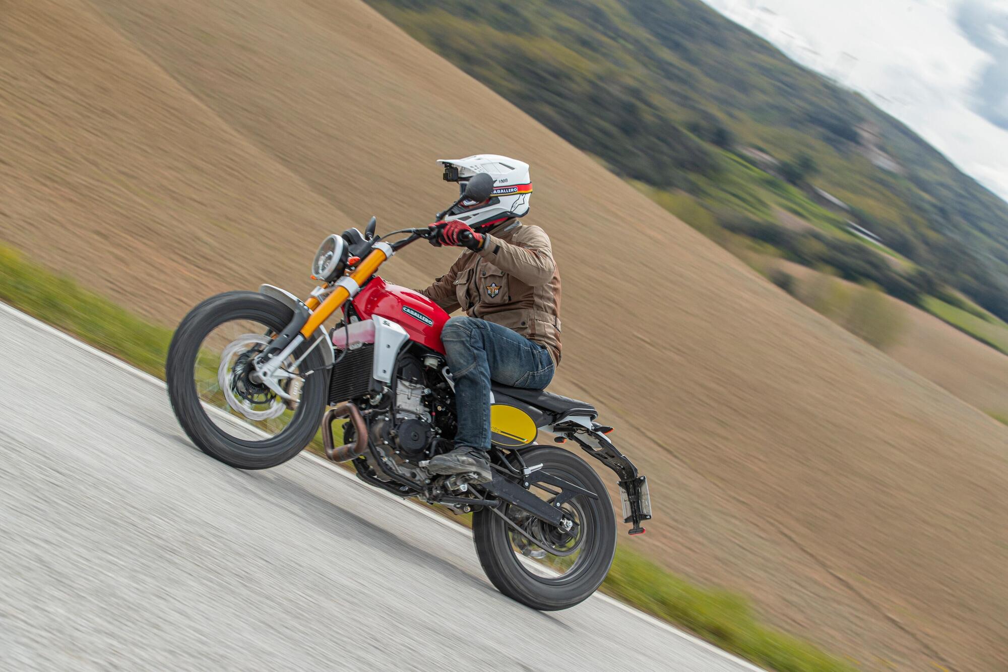 Prova Fantic Motor Caballero 500 TEST: come va la versione euro 5 2021 ...