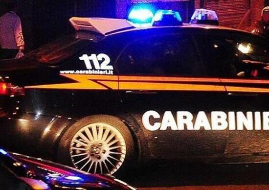 Vicenza: presta soccorso con la Mazda Mx5, ma gliela rubano, si schiantano e l'auto finisce bruciata Vicenza: presta soccorso con la Mazda Mx5, ma gliela rubano, si schiantano e l'auto finisce bruciata
