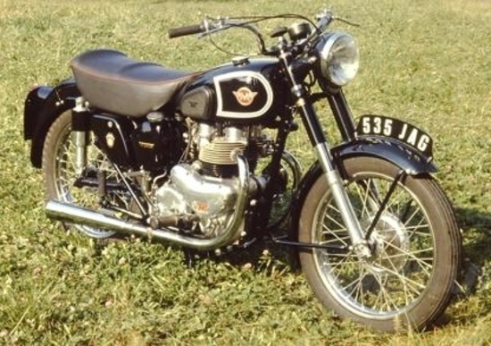 Massimo Clarke: La Matchless... in attesa del ritorno Massimo Clarke: La Matchless... in attesa del ritorno
