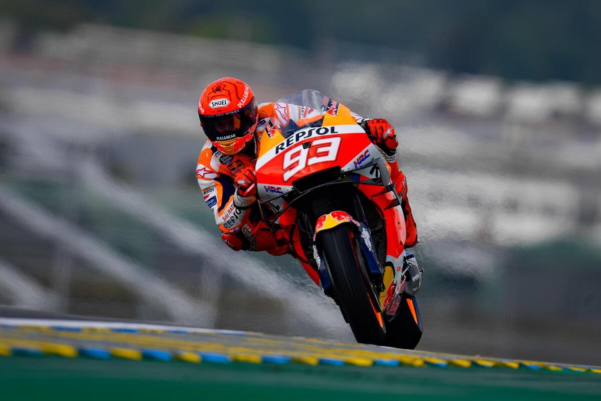 MotoGP 2021. GP di Francia. Marc Marquez davanti a tutti ...