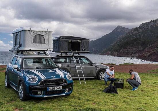 Arriva la MINI da campeggio: ecco Cooper SE e Countryman All4 Hybrid con tenda sul tetto Arriva la MINI da campeggio: ecco Cooper SE e Countryman All4 Hybrid con tenda sul tetto