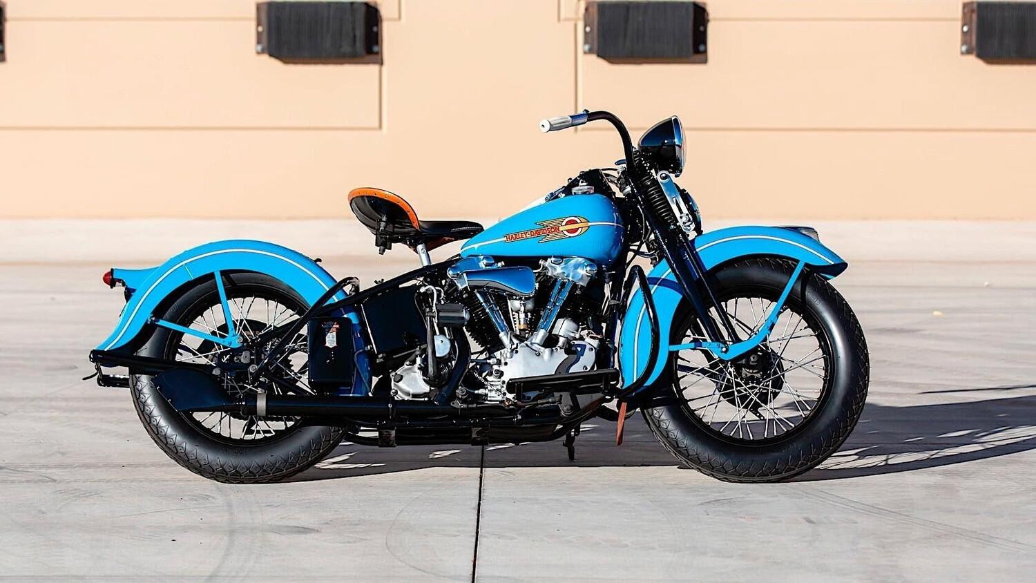 Harley-Davidson Knucklehead 38EL. Battuta all'asta per 154.000 dollari