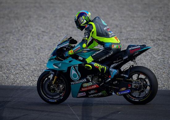 MotoGP 2021. GP di Germania al Sachsenring. Valentino Rossi: Non continuate a chiedermi del futuro MotoGP 2021. GP di Germania al Sachsenring. Valentino Rossi: Non continuate a chiedermi del futuro
