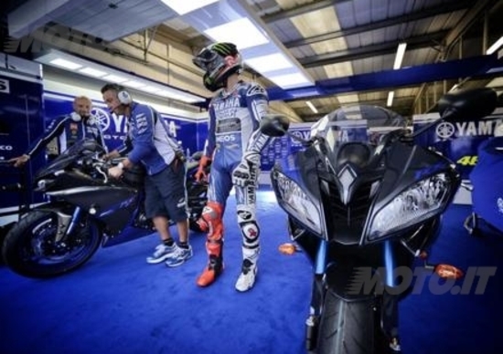 Yamaha Race Blu per le stradali 2014 Yamaha Race Blu per le stradali 2014