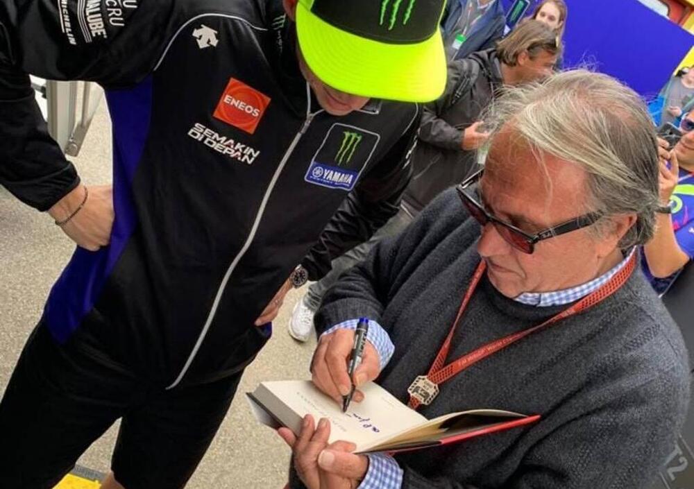 Carlo Pernat: “Valentino Rossi ha dato da mangiare a tutti in MotoGp. Anche più di Dorna” - mowmag.com