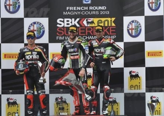 SBK. Sykes vince gara 1 a Magny Cours SBK. Sykes vince gara 1 a Magny Cours